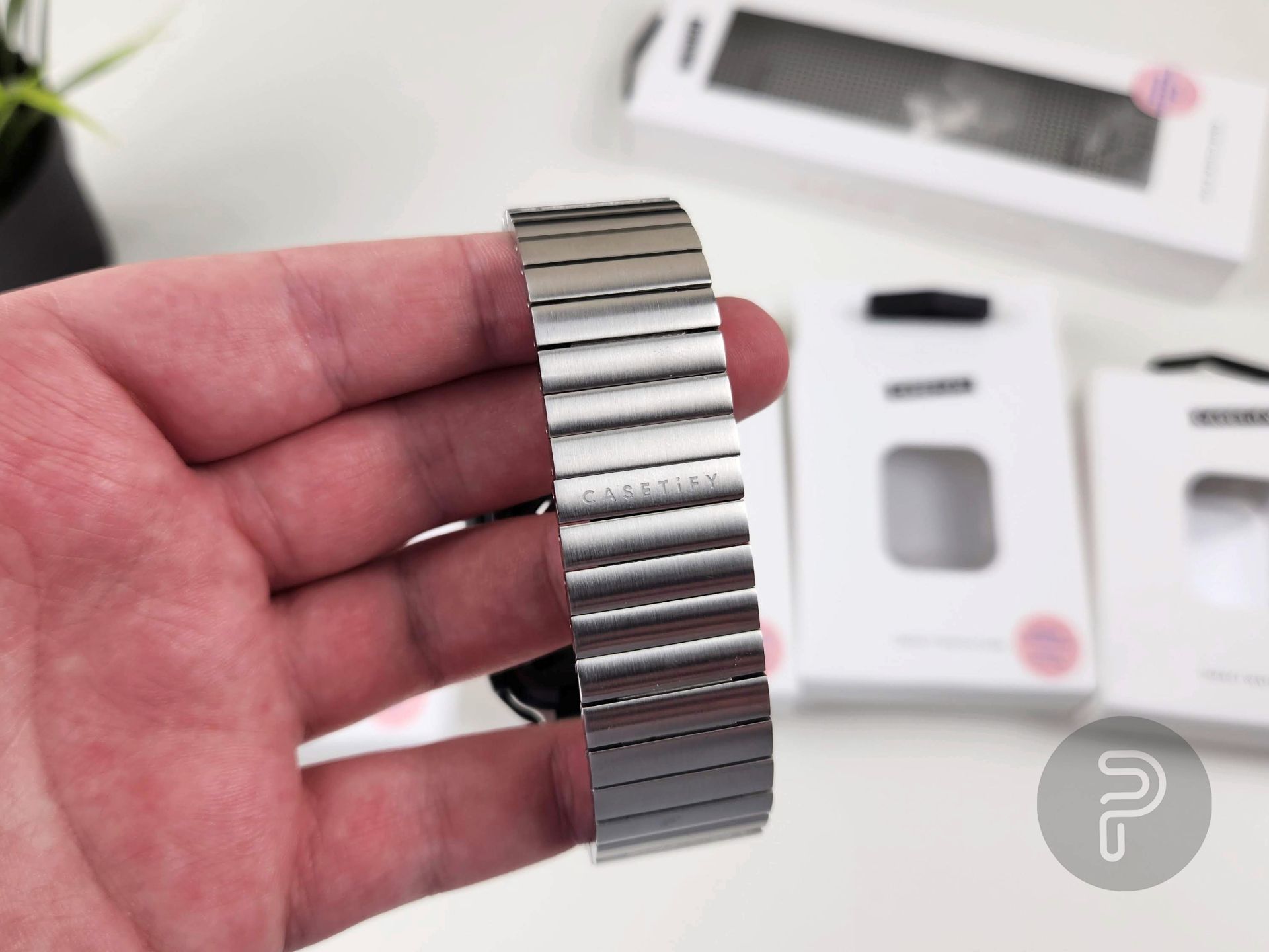 CASETiFY Impact case and Monolink band review: Durable & Stylish