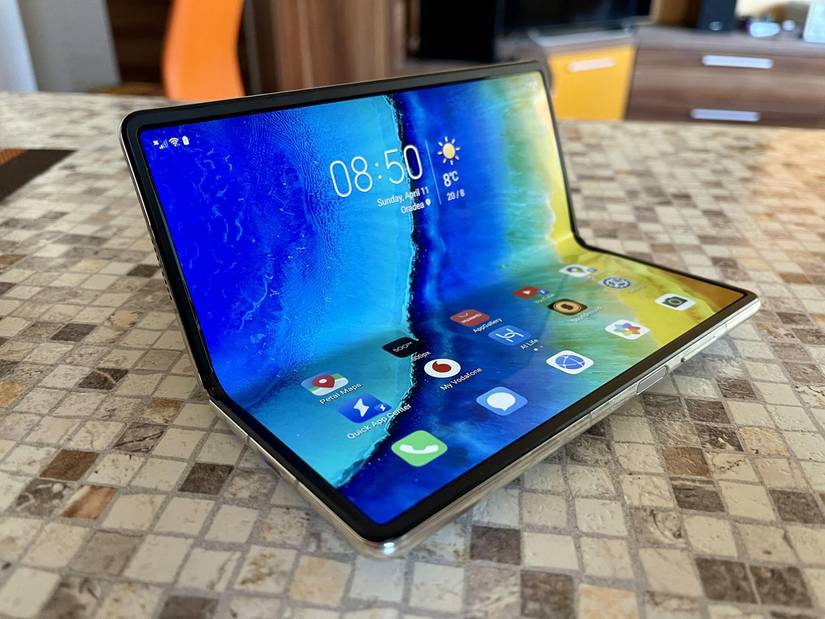 HUAWEI Mate X2 review: the phone I'd choose for the next 5 years