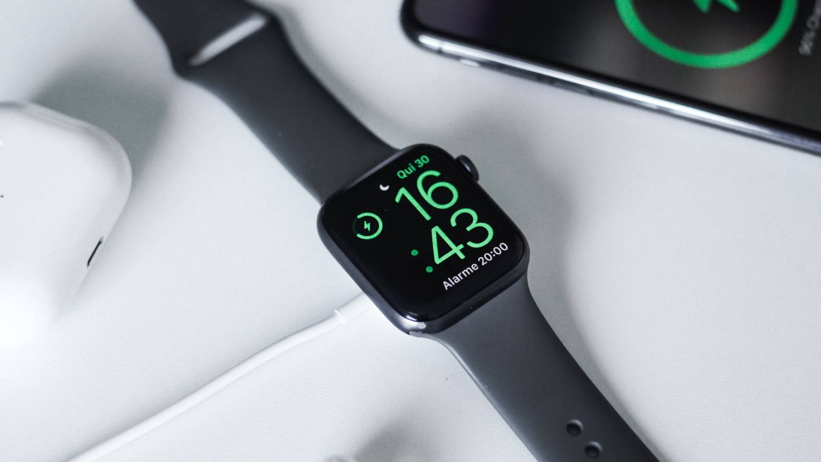 Three unique Apple Watch chargers you need to try