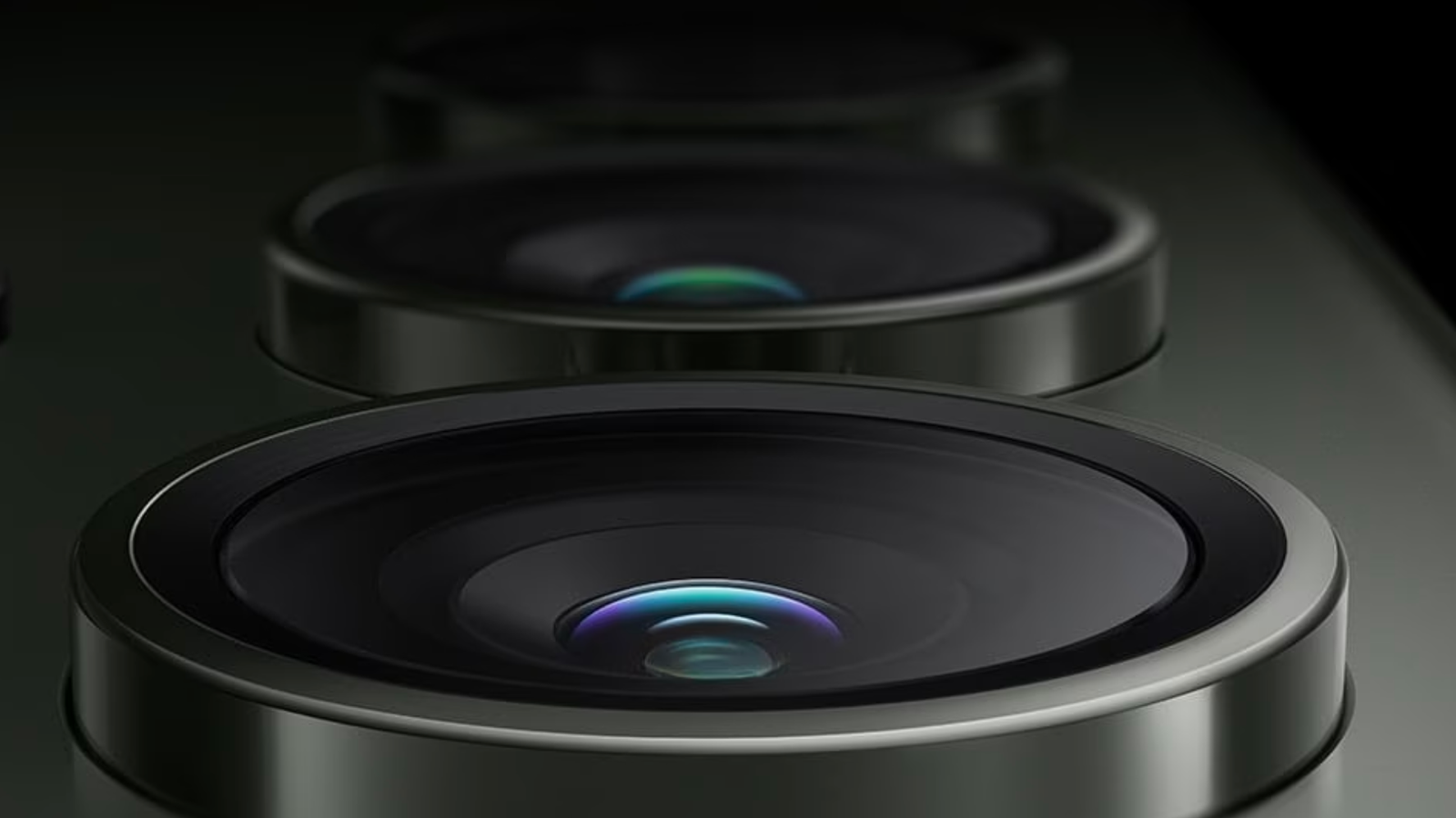 Best smartphones with a periscope camera - Main Image