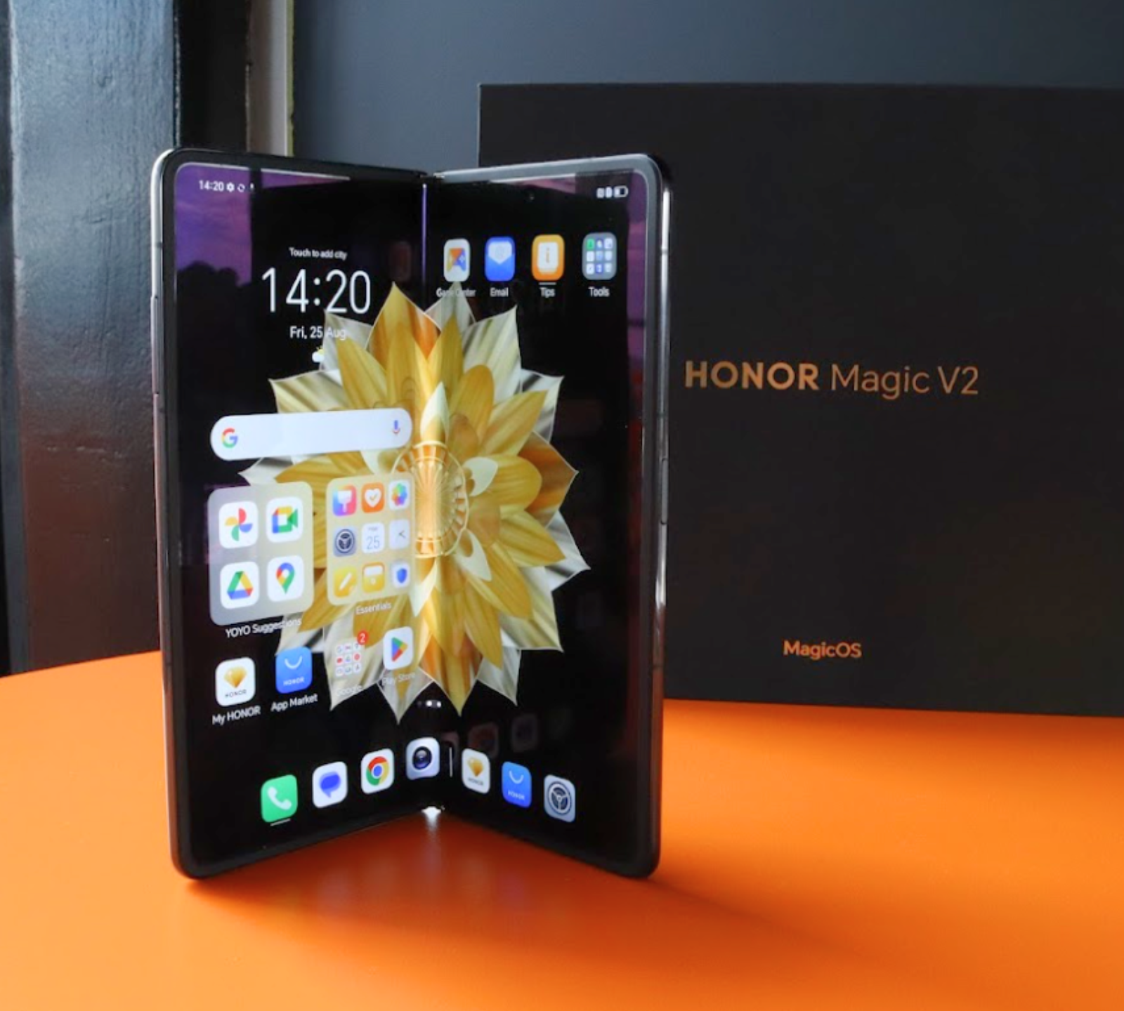 li-honor-magic-v2-box.png?w=