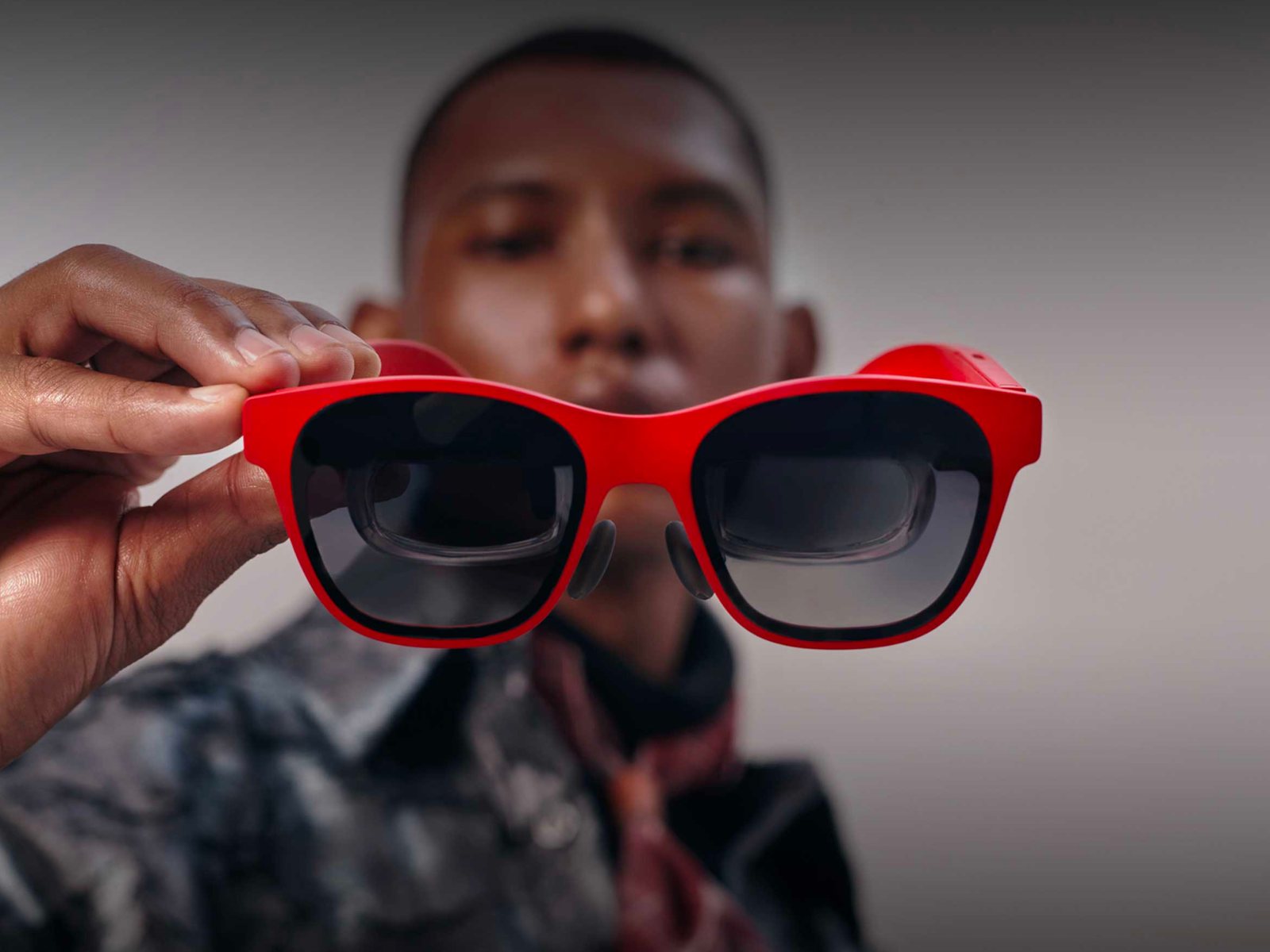 li-xreal-air-2-ar-glasses.png? li-xreal-air-2-ar-glasses.png?