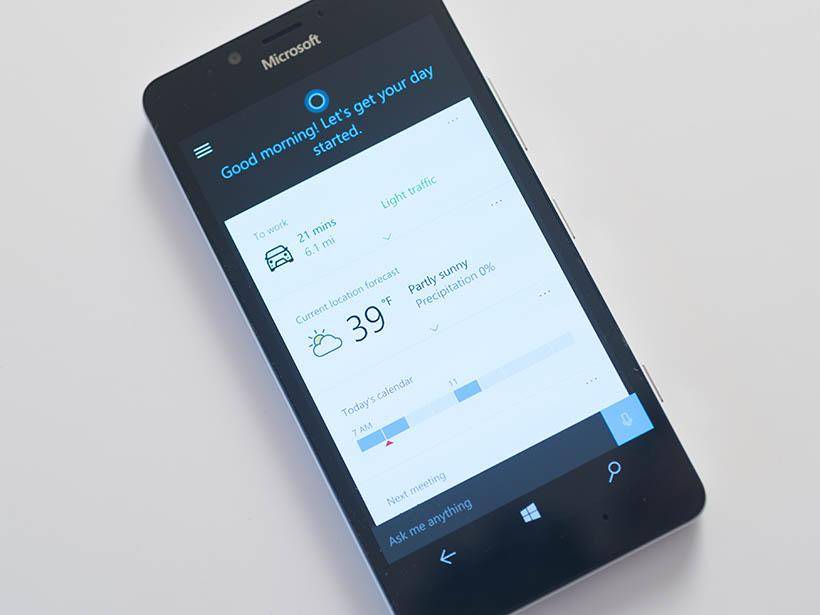 Windows 10 Mobile Review: Welcome to the beta test