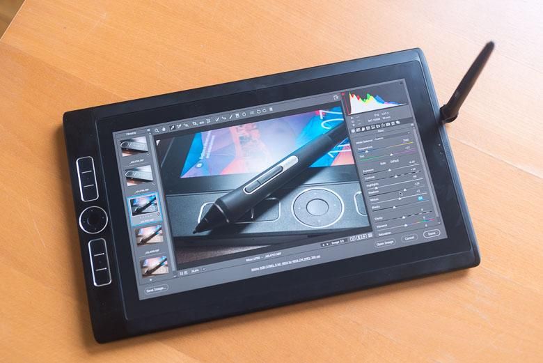 タブレット Wacom - wacom mobilestudio pro 13 DTHW1321HK0D ワコム、Windows 10搭載の液晶タブ「MobileStudio Pro」に13.3型