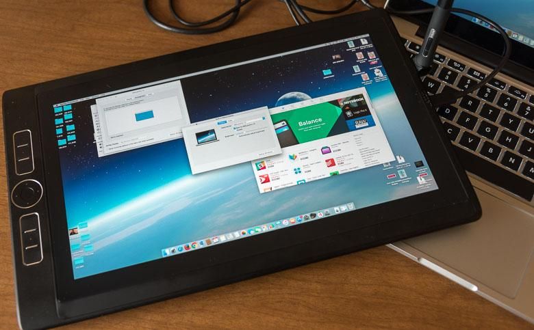 Wacom MobileStudio Pro 13 本体＋α The new Wacom MobileStudio Pro 13 for video and photography