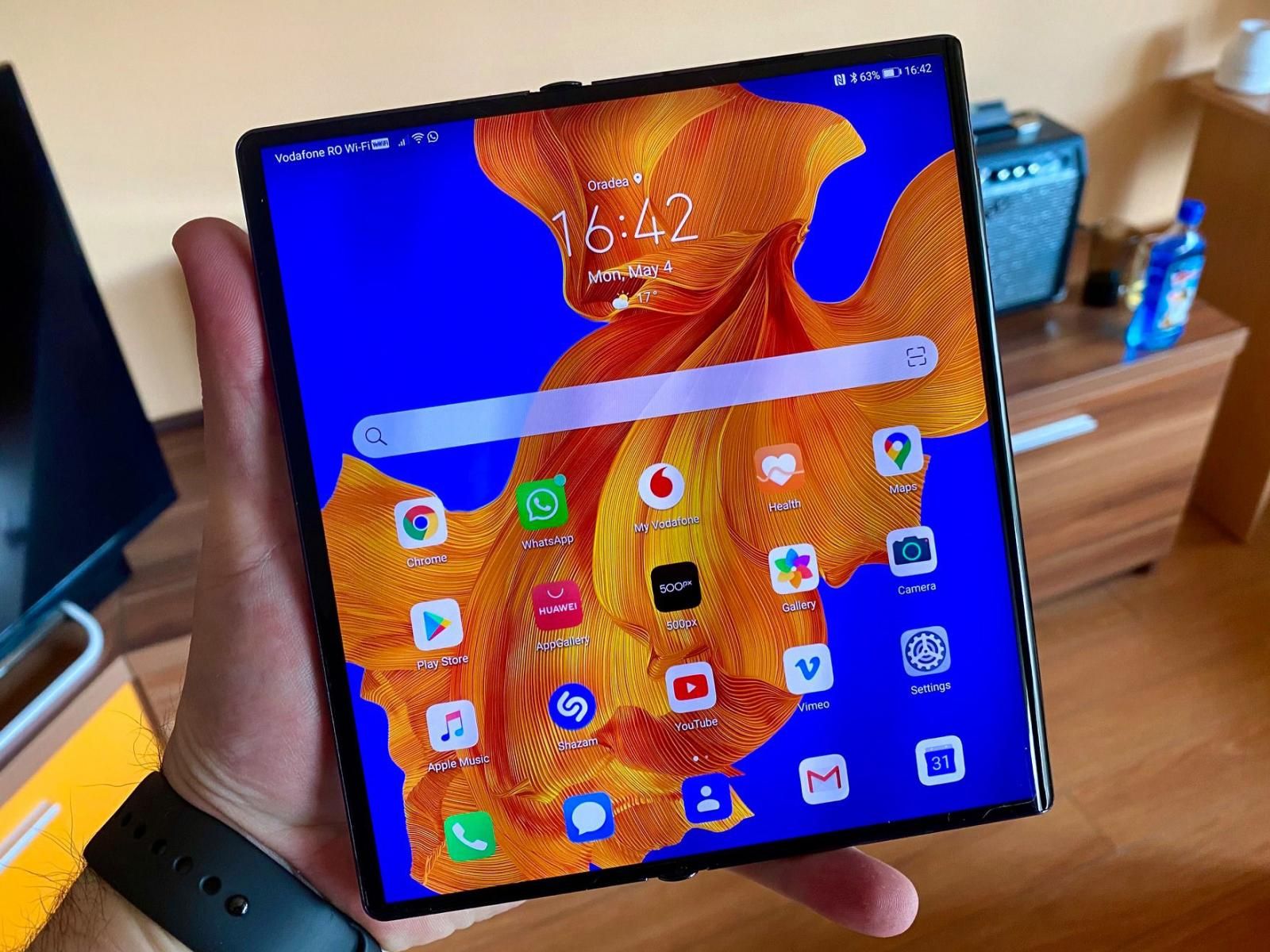 I've spent two weeks with the foldable HUAWEI Mate Xs and I never