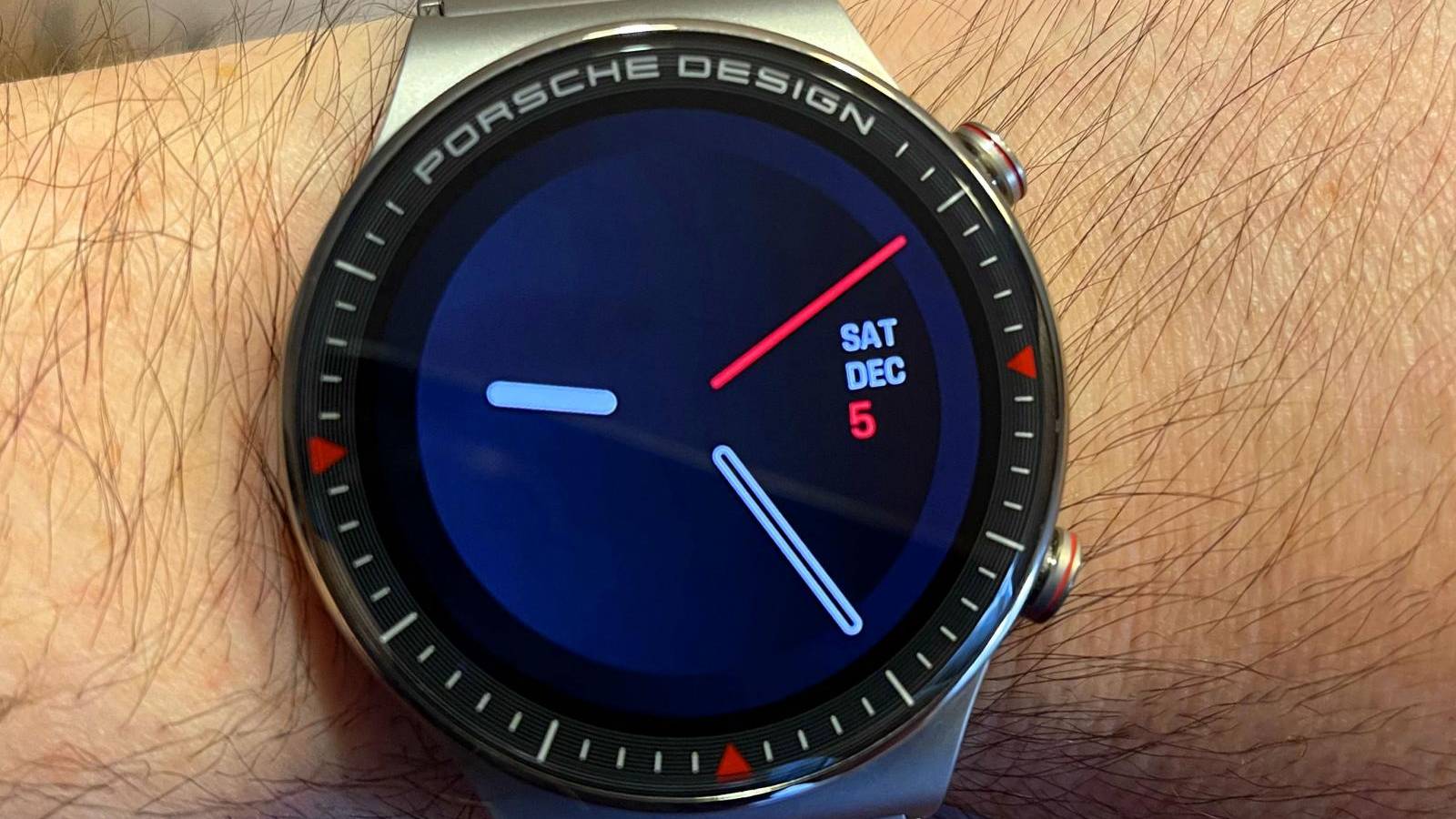 This is the Porsche Design HUAWEI Watch GT 2 This is the Porsche Design HUAWEI Watch GT 2