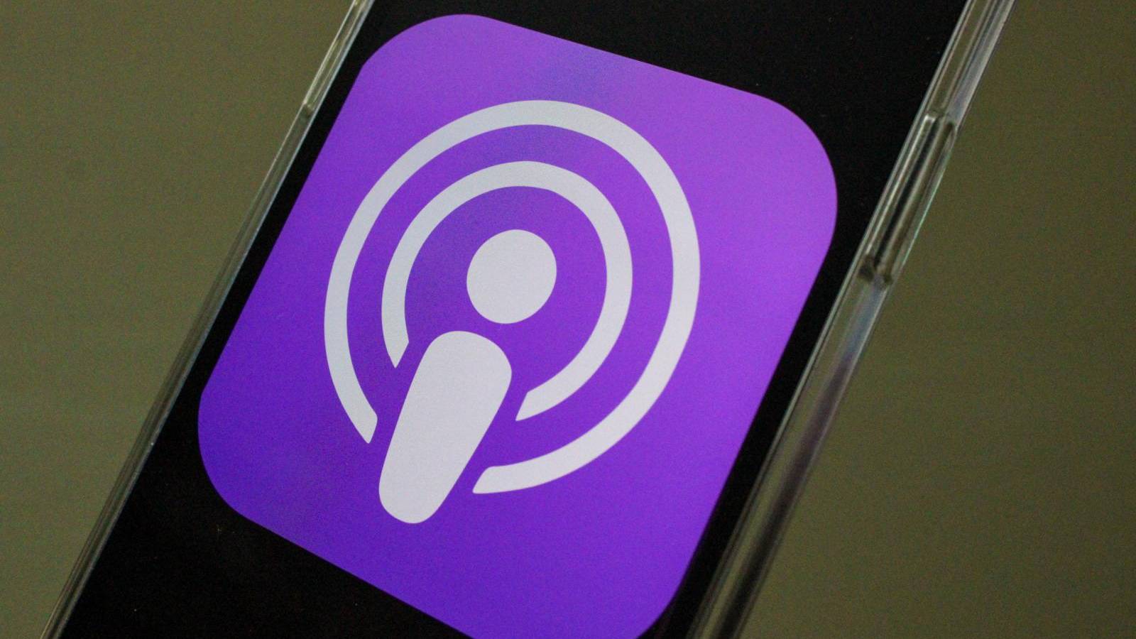 Apple Podcasts subscription isn’t coming till June