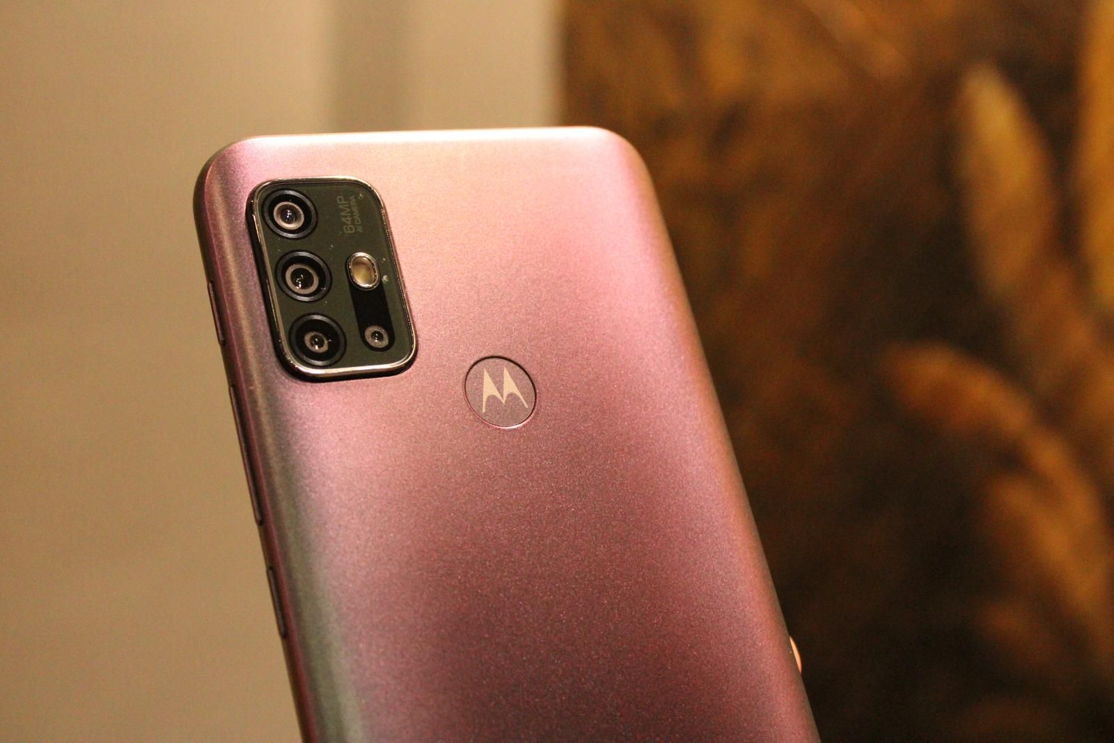 Moto G30 quick review: a bit of everything