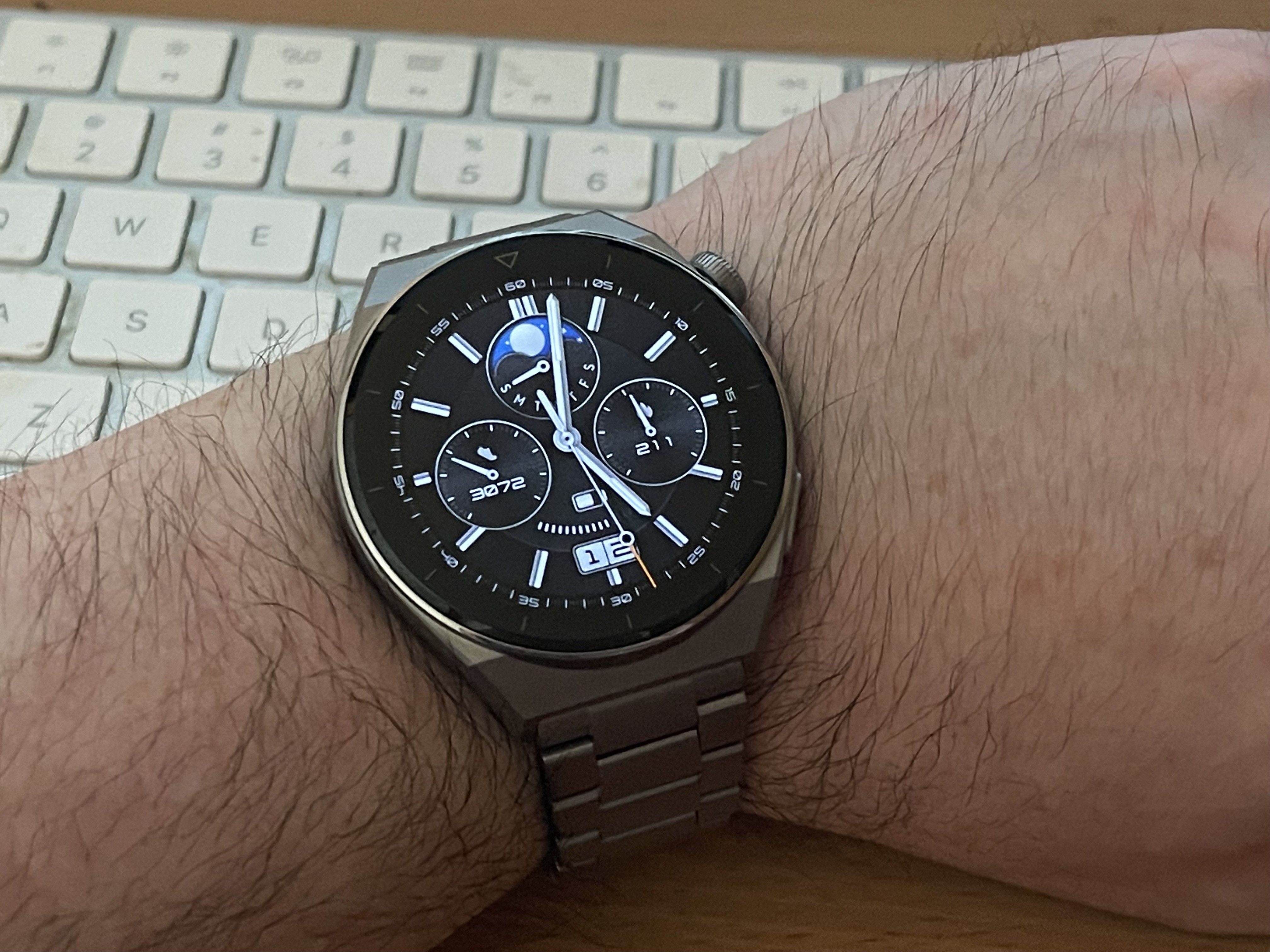 HUAWEI Watch GT 3 Pro 46mm スマートウォッチ 本体 ブラック Huawei Watch GT 3 Pro review -  news