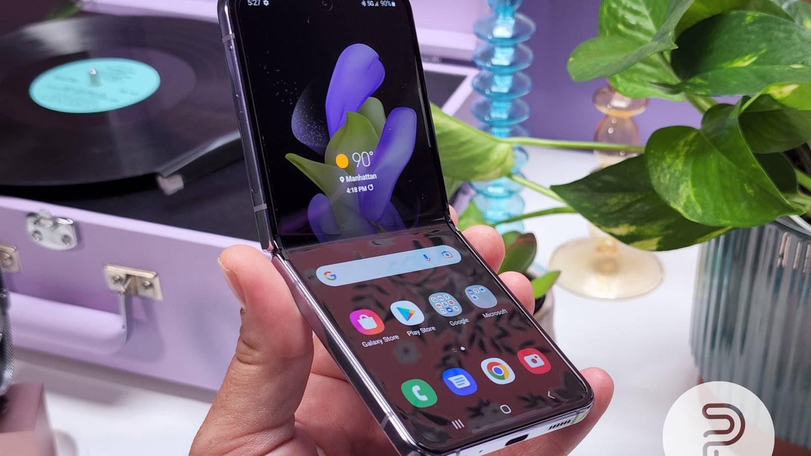 Samsung Galaxy Z Flip 4: all you need to know - Main Image