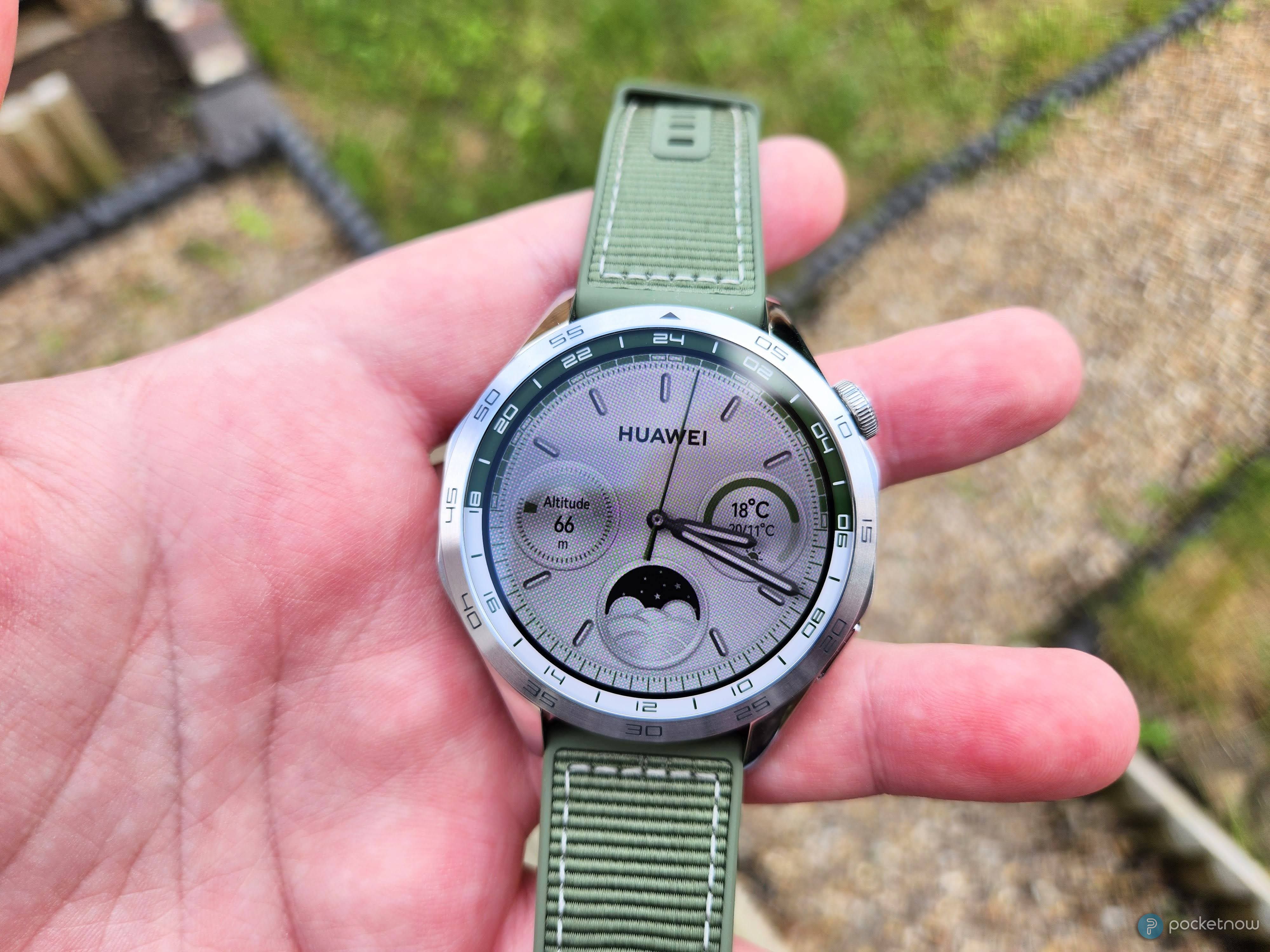 HUAWEI WATCH GT 4 46mm グリーン HUAWEI WATCH GT 4」に新色のグリーン、ソフト更新でゴルフ機能
