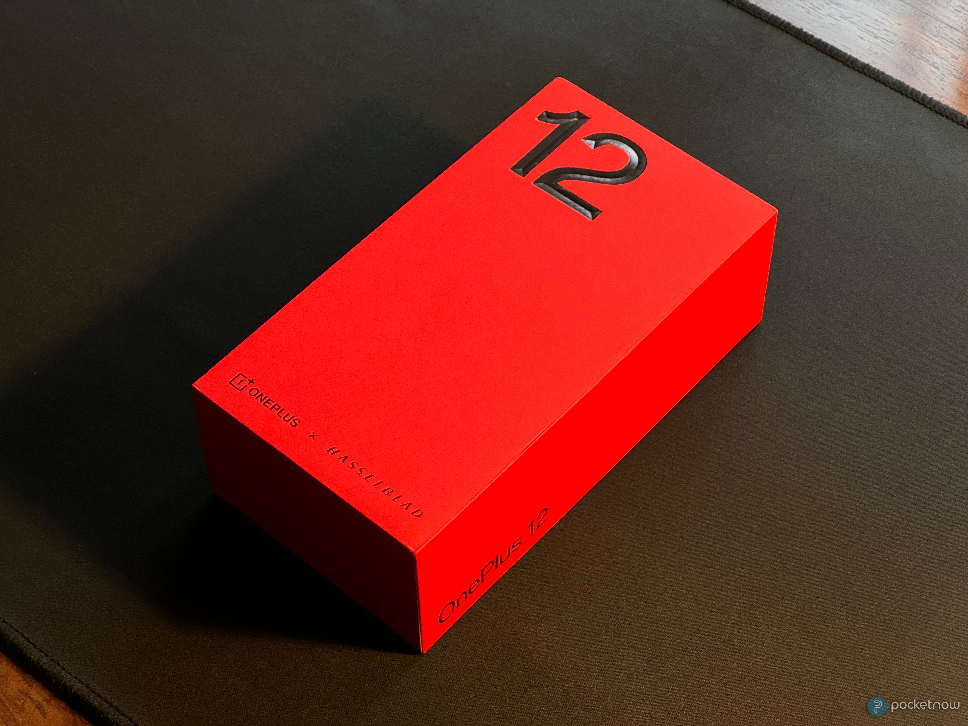 OnePlus 12 Unboxing and First Impressions